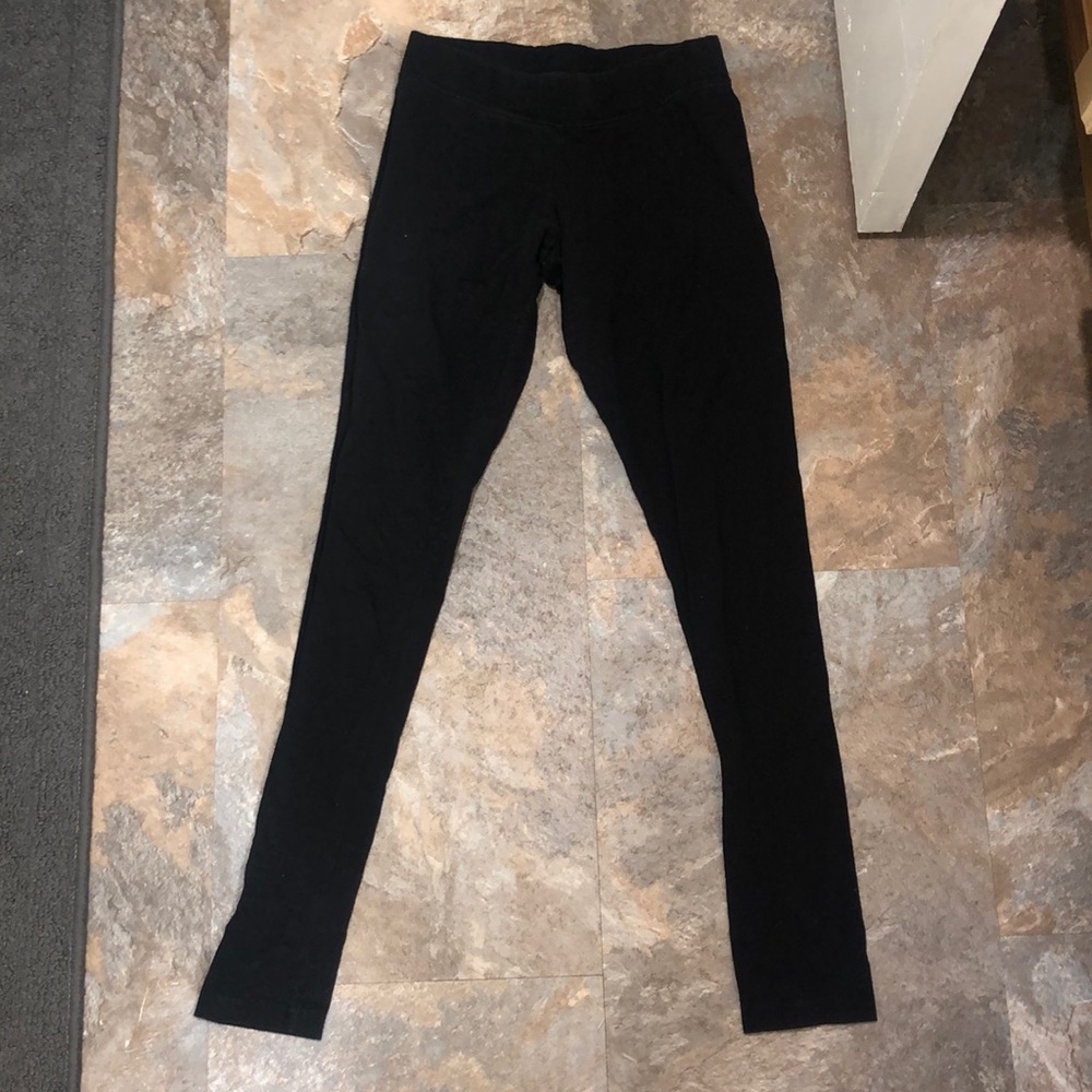 Black Aeropostale leggings